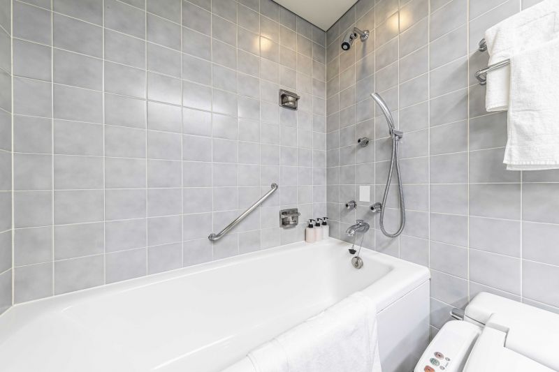 Custom Shower and Tub Combinations
